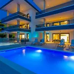Apartmán Front In *