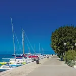 Front In Malinska