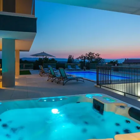 In With Jacuzzi *